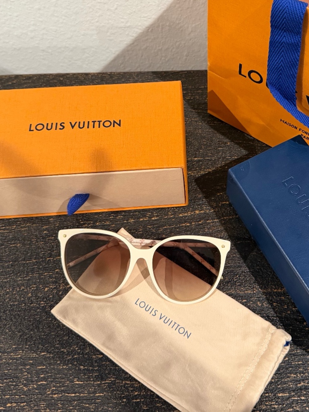 AUTHENTIC Louis Vuitton White Cat Eye Sunglasses
